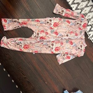 Little bum bums!! Skulls and roses